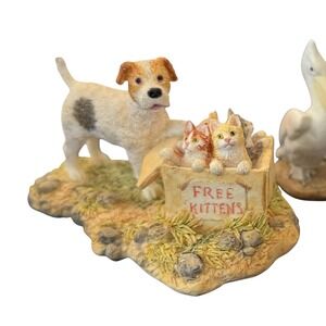 Lowell Davis Schmid Free Kittens Figurine 1994 Dog and Cats Resin Sculpture 2508